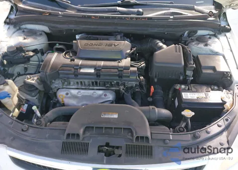 2011 Hyundai Elantra Touring Gls z USA, uszkodzony, nr VIN KMHDB8AE2BU091798